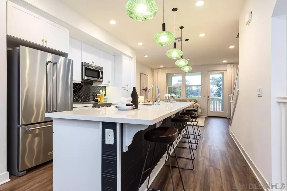 Oceanside, CA 92054,1120 Sea Glass Way