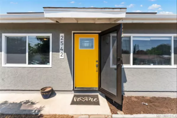 Lemon Grove, CA 91945,2542 Glebe Road