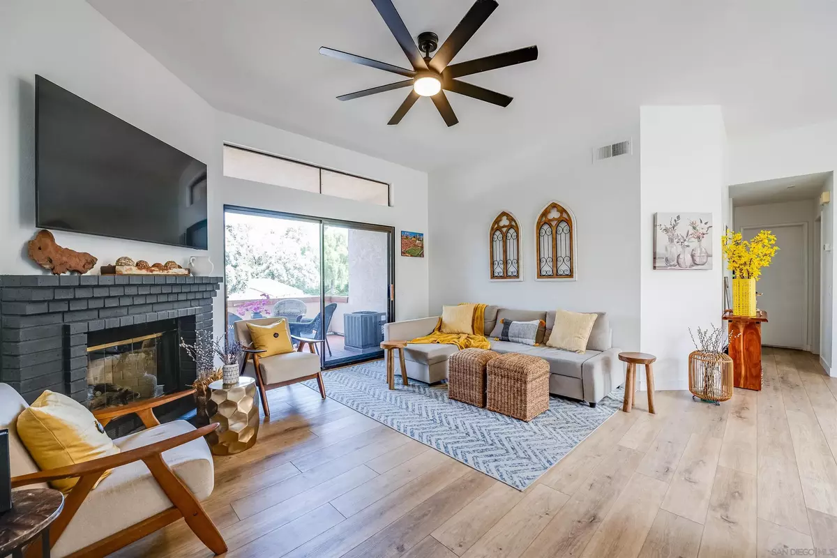 Carlsbad, CA 92010,3514 somerset way