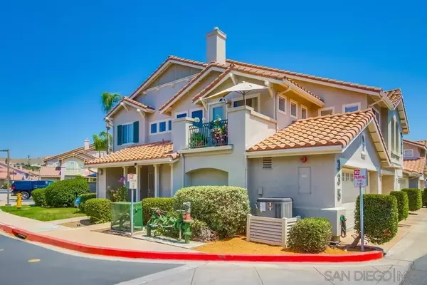 Santee, CA 92071,335 WHISPERING WILLOW DRIVE #A