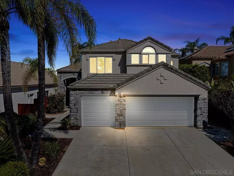 2292 Rock Crest Gln, Escondido, CA 92026