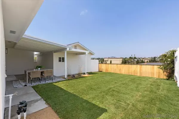 San Diego, CA 92115,4137 Loma Alta Dr