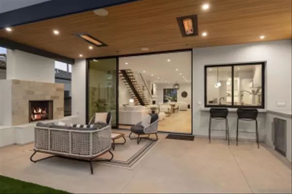 La Jolla, CA 92037,541 - 543 Gravilla St