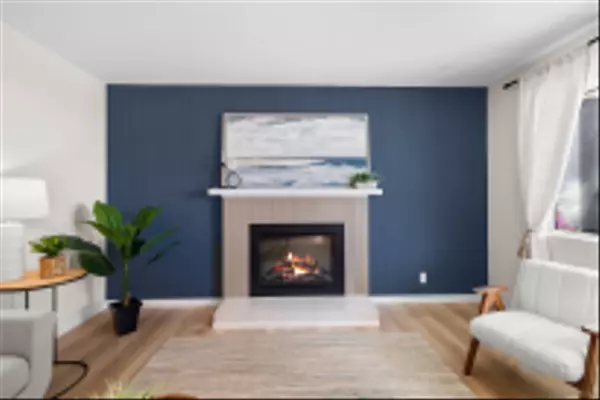 Carlsbad, CA 92008,3560 Donna Dr