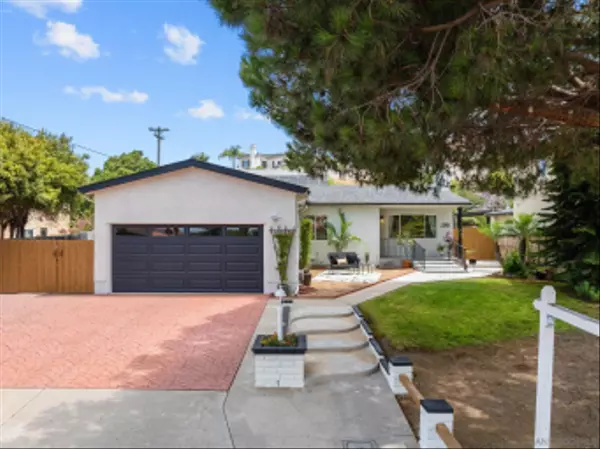 Carlsbad, CA 92008,3560 Donna Dr