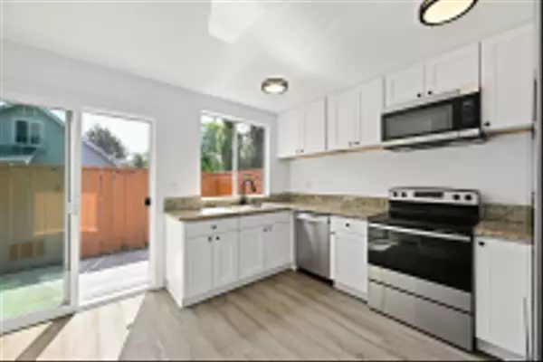 Lemon Grove, CA 91945,8144 Lemon Grove Way #B