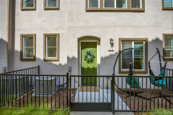 Oceanside, CA 92057,210 Liberty Way
