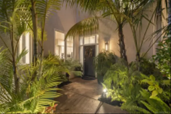 La Jolla, CA 92037,9757 Keeneland Row