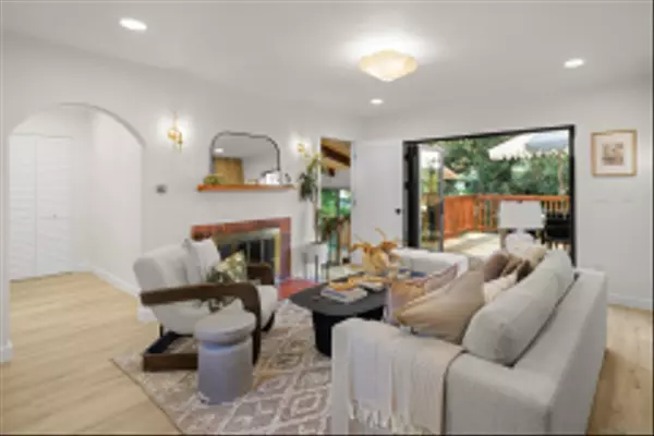 San Diego, CA 92116,4750 Vista St