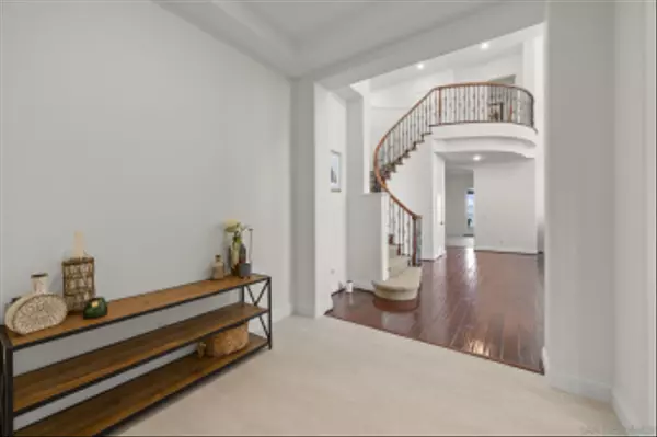 Carlsbad, CA 92011,1632 Maritime Dr