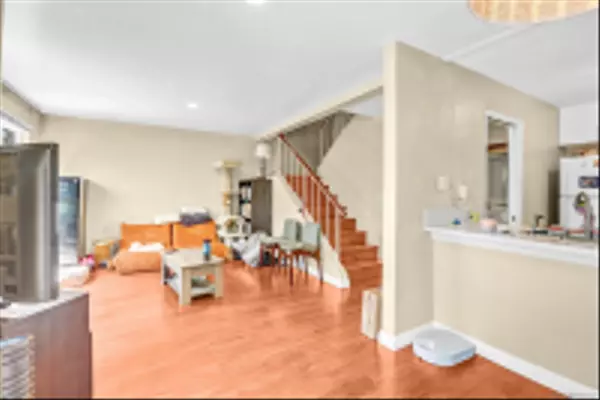 San Diego, CA 92105,2877 47Th St