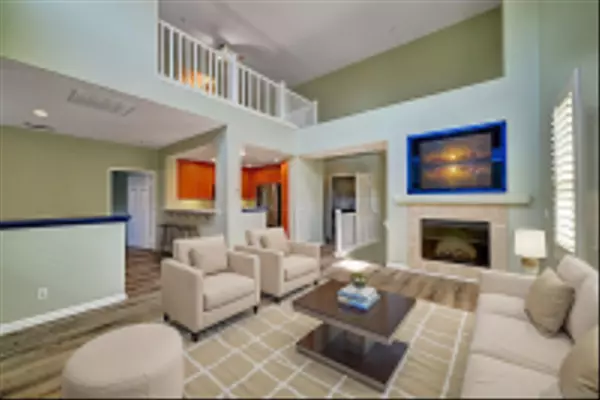 San Diego, CA 92129,7855 Via Belfiore #1