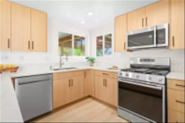 San Marcos, CA 92069,1414 Leslie Ct
