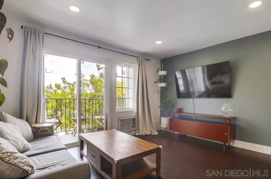 10248 Maya Linda Rd. ##33, San Diego, CA 92126