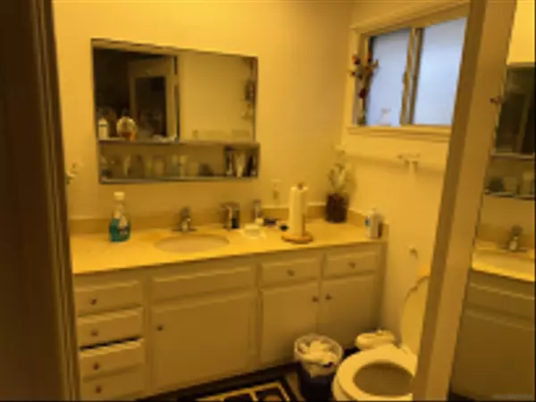 San Diego, CA 92128,16846 Dominican #1