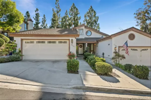 11407 Madera Rosa Way, San Diego, CA 92124