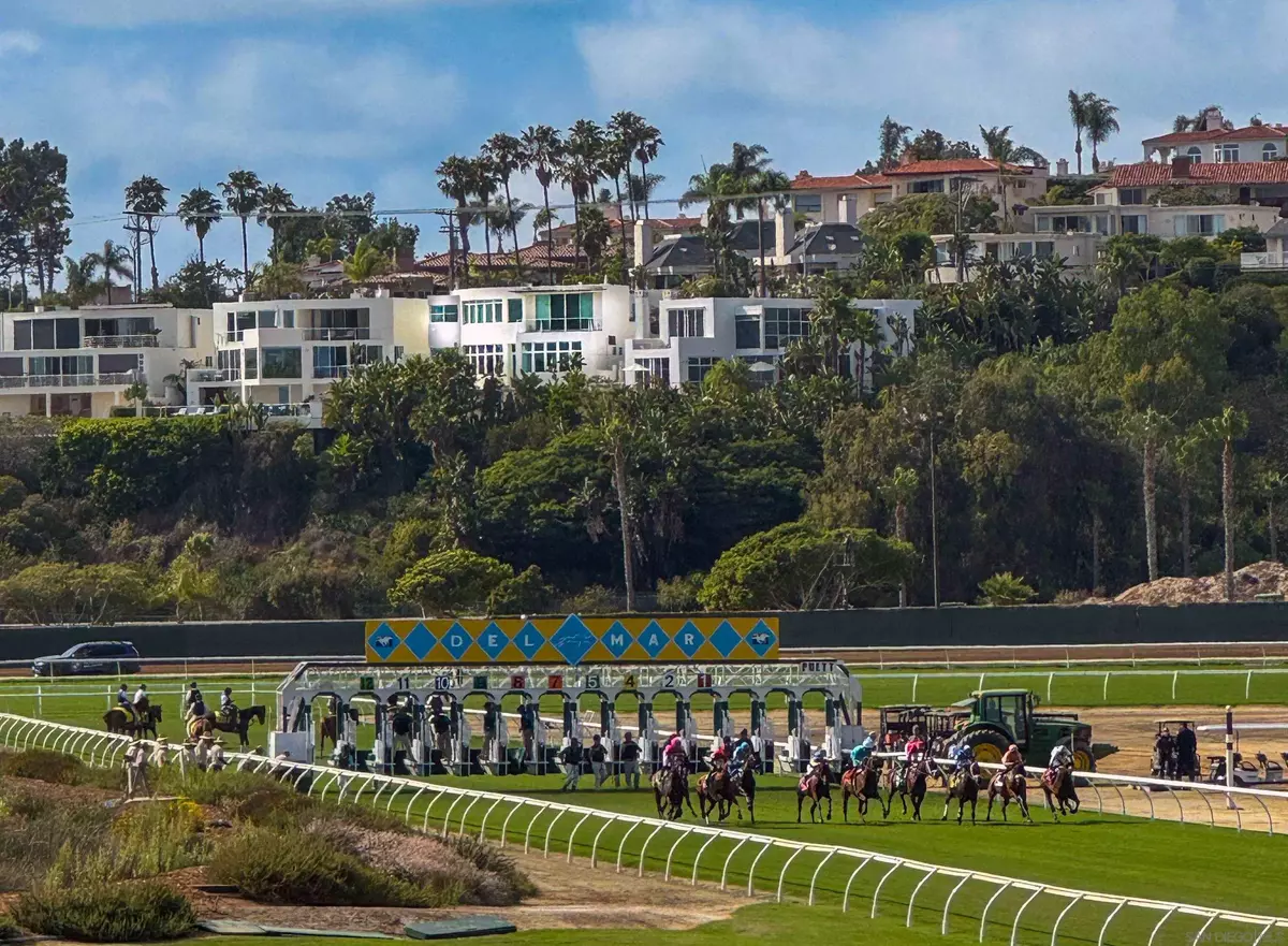 Del Mar, CA 92014,121 Via De La Valle