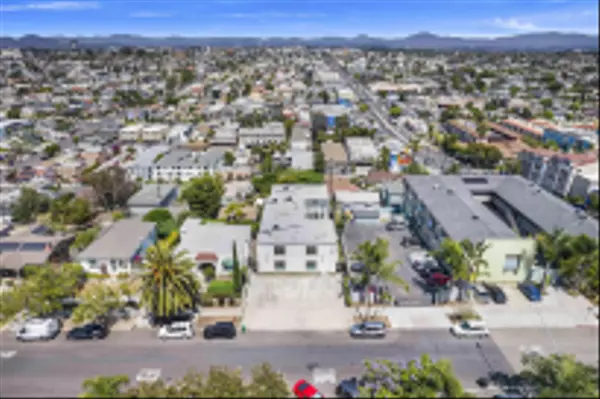 San Diego, CA 92103,3925 Georgia St