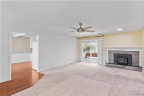 Vista, CA 92084,1118 Portola St.