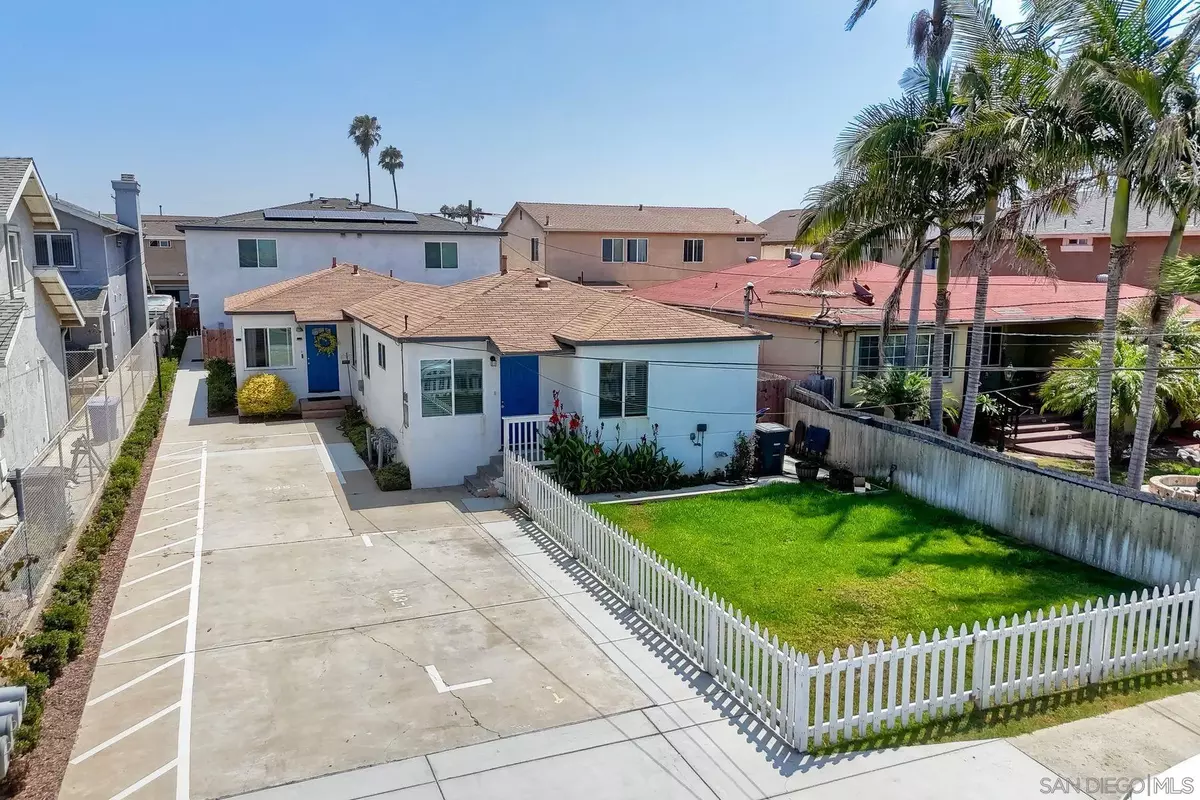 Imperial Beach, CA 91932,843-845 10Th St