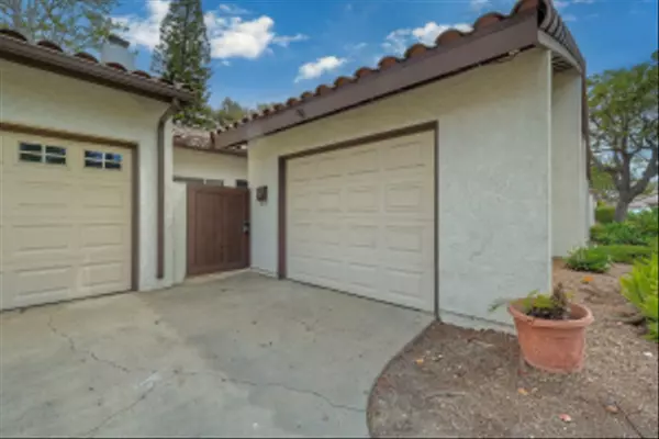 San Diego, CA 92129,14745 Caminito Orense Este