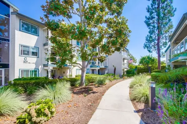 San Marcos, CA 92078,1616 Circa Del Lago #C304