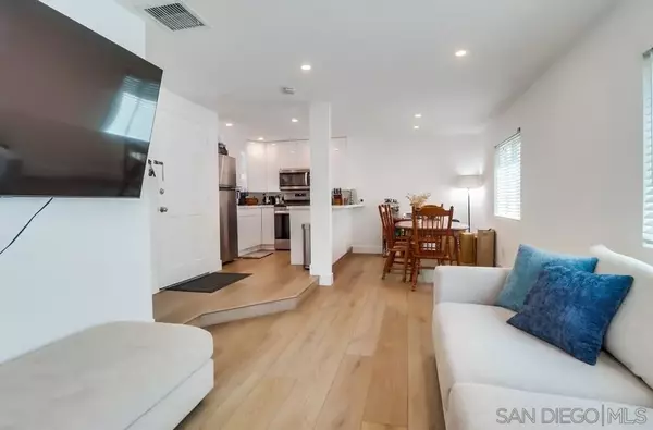 San Diego, CA 92109,4053-55 Jewell St