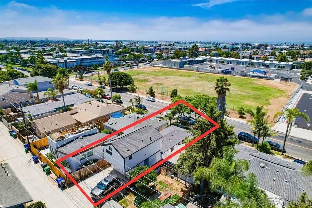 San Diego, CA 92109,4053-55 Jewell St