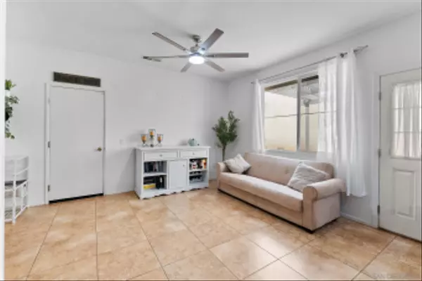 Chula Vista, CA 91913,1924 Geyserville Street