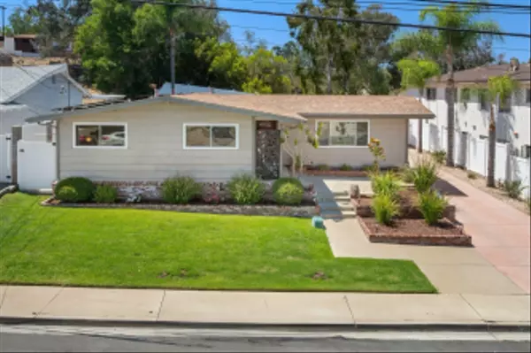 La Mesa, CA 91941,4160 Yale Ave