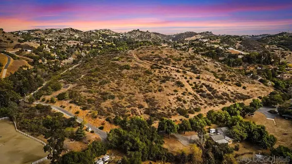 Vista, CA 92084,1390 Little Gopher Canyon Rd #Na