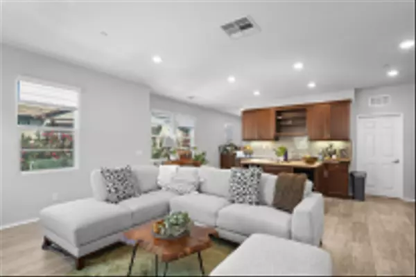 Chula Vista, CA 91915,2754 Silver Medal Rd #1