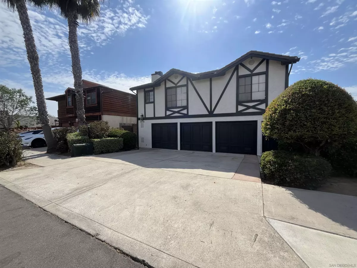 San Diego, CA 92104,3958 Louisiana St #6