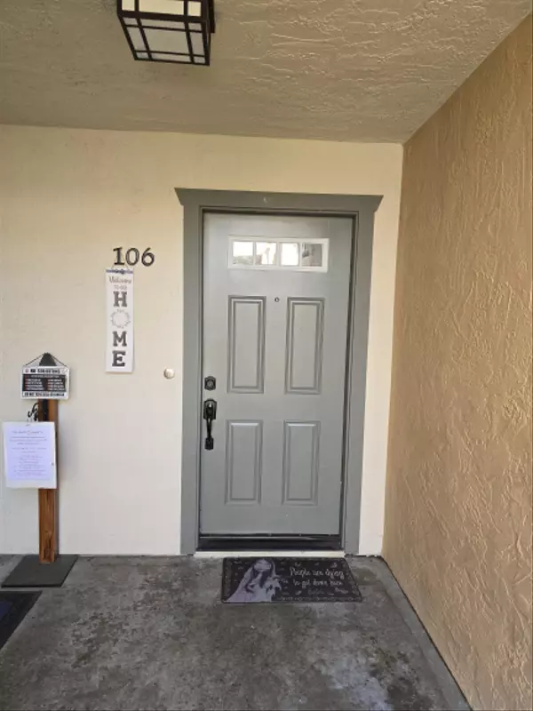 Oceanside, CA 92057,175 Avenida Descanso #106