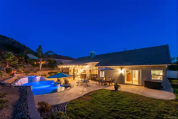 Poway, CA 92064,14510 Red Hawk Ln