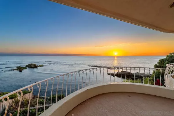 La Jolla, CA 92037,5716 Dolphin Pl