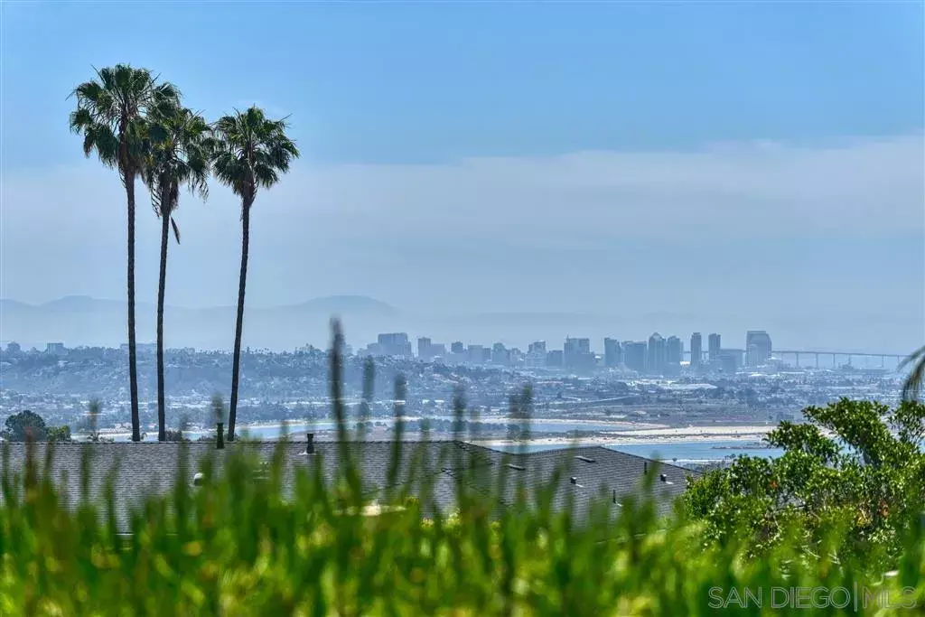 La Jolla, CA 92037,1681 Paseo Bonita