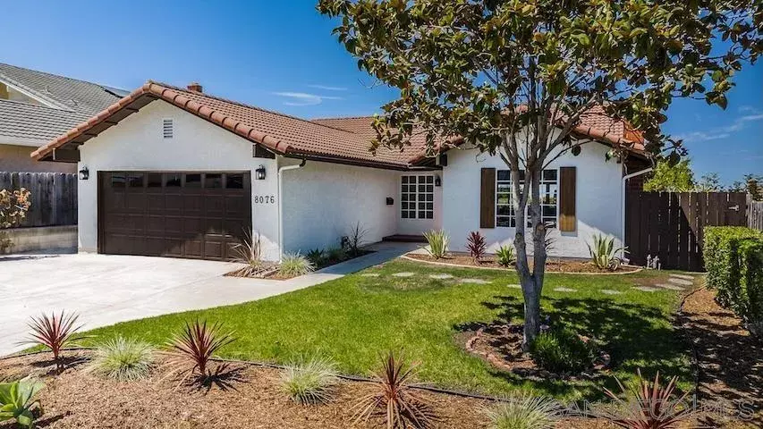 San Diego, CA 92119,8076 El Extenso Ct.