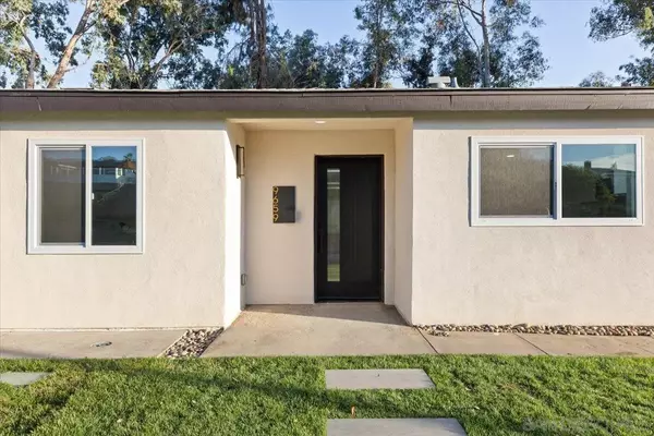 Santee, CA 92071,9659 Mast Blvd