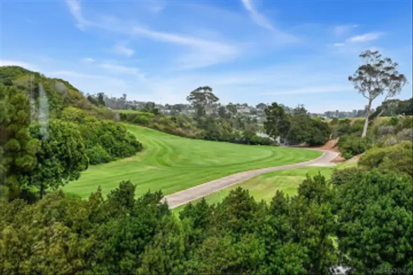 La Jolla, CA 92037,1001 Genter Street #2A