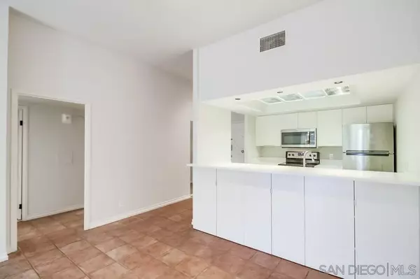 San Diego, CA 92103,3634 7th Ave #1B