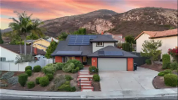 7363 Birchcreek Rd,  San Diego,  CA 92119