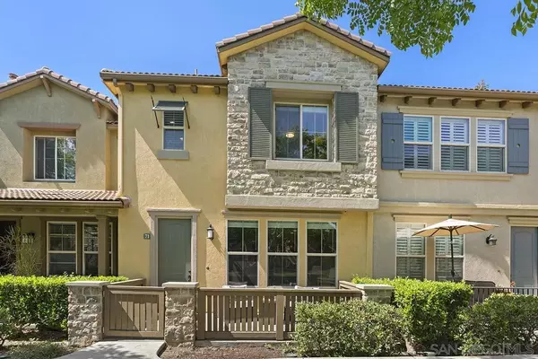 San Diego, CA 92130,10689 New Grove Trail #71