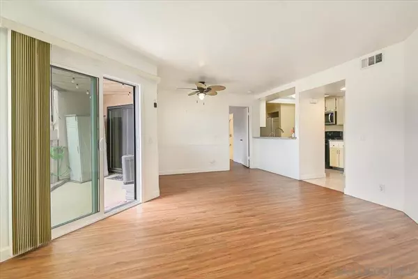 Spring Valley, CA 91978,2914 Elm Tree Ct