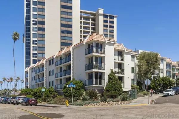 La Jolla, CA 92037,909 Coast #6