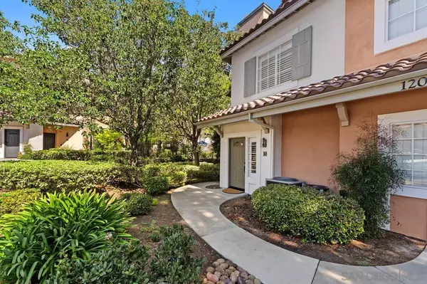 San Diego, CA 92128,12047 Tivoli Park Row #3