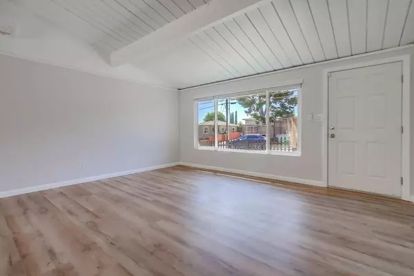 San Diego, CA 92104,3606-3612 Maple St