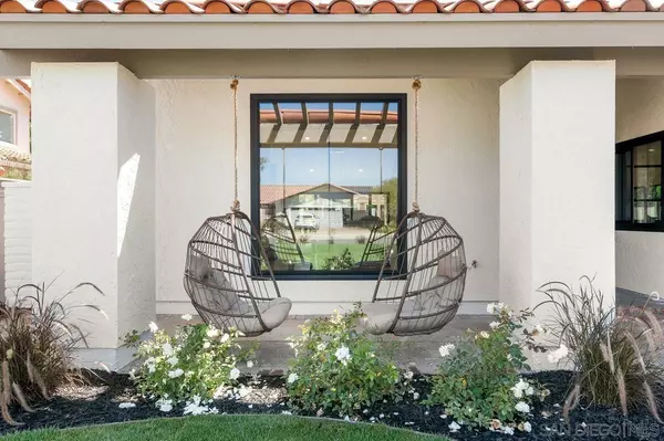 Solana Beach, CA 92075,1127 Santa Rufina Ct