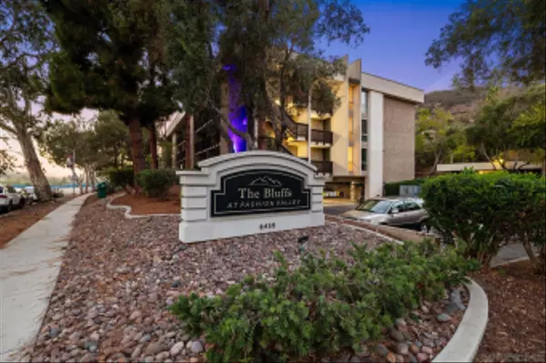 San Diego, CA 92108,6406 Friars Rd #133