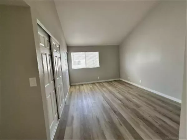 Chula Vista, CA 91910,378 VANCE ST. #5